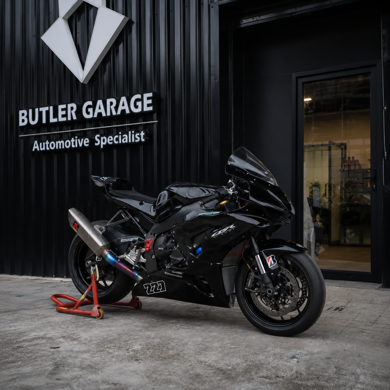 CBR1000RR-R Race Bike